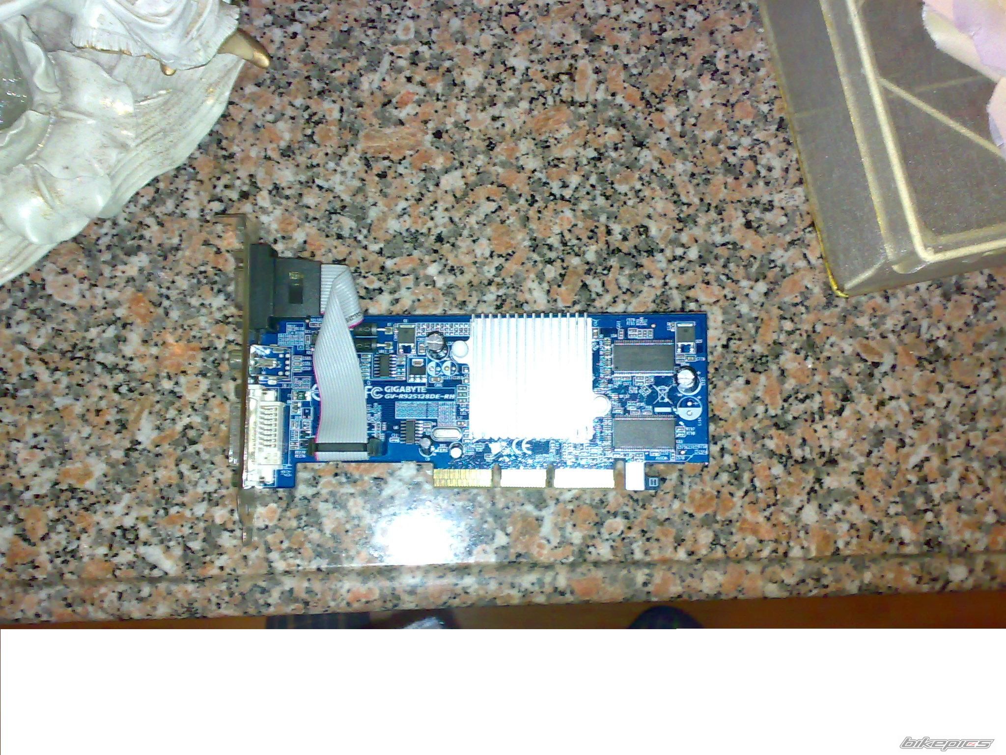 Photo 1554536
