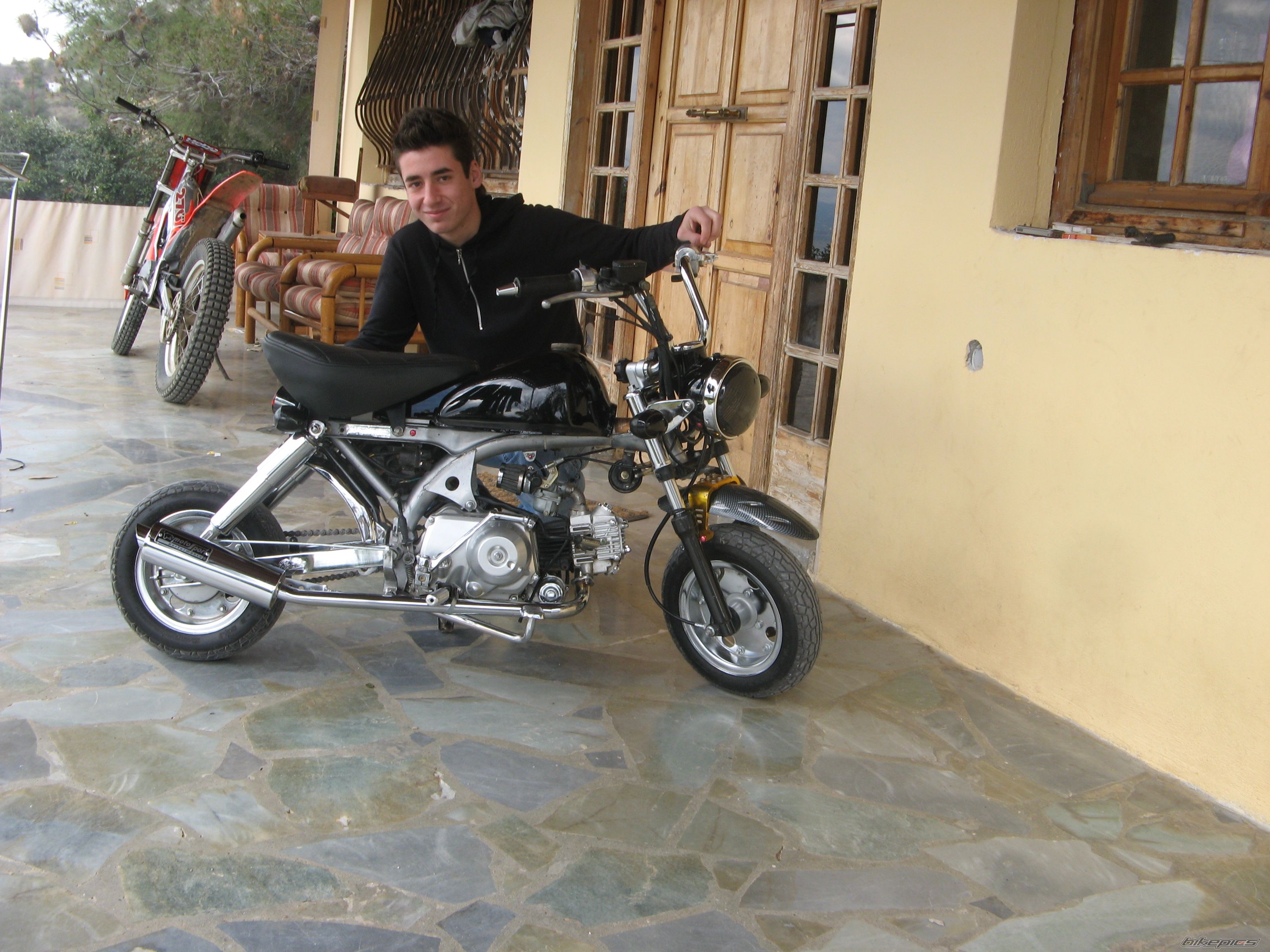 Bike Photo 1555152