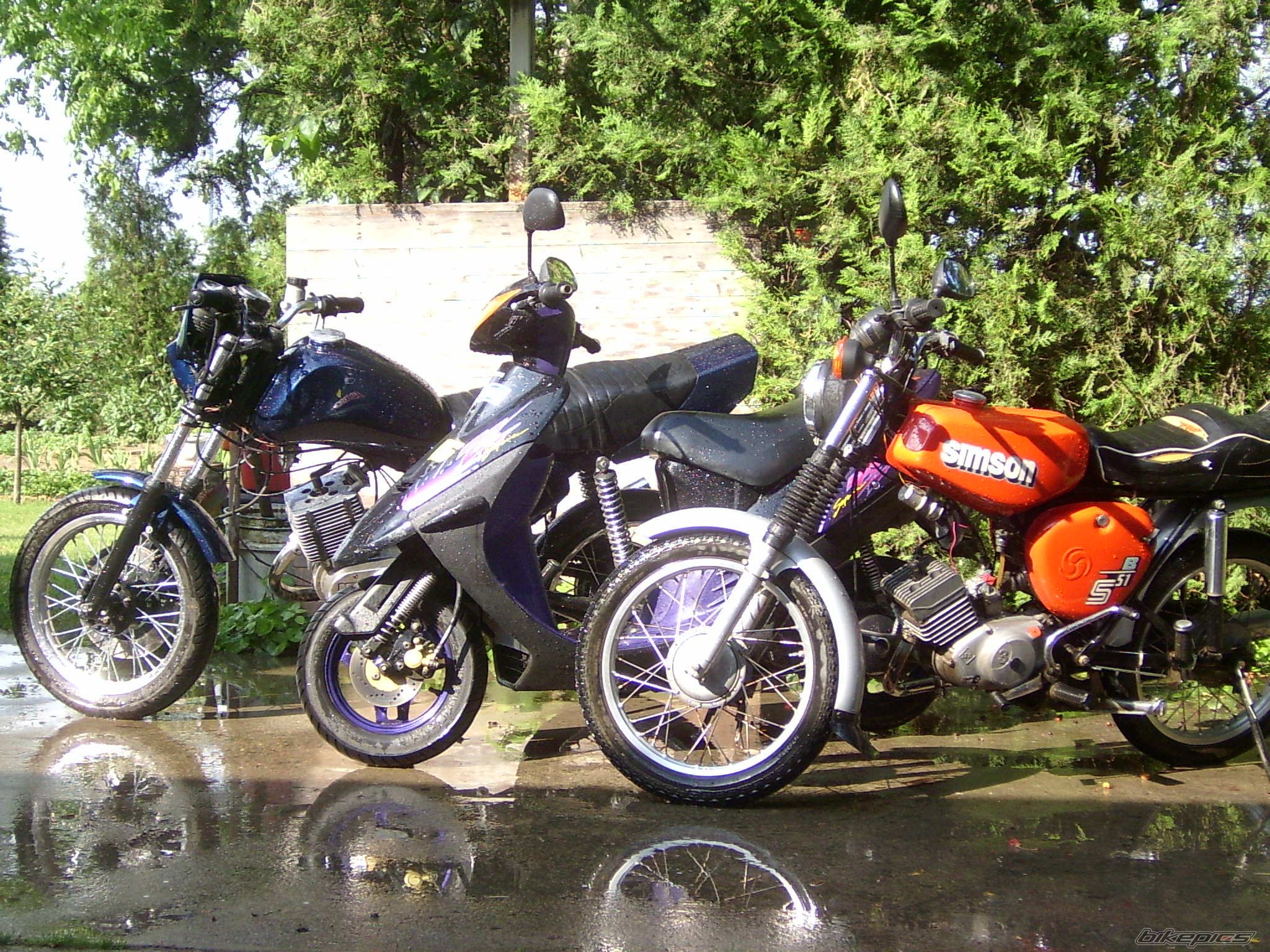 Bike Photo 1555311
