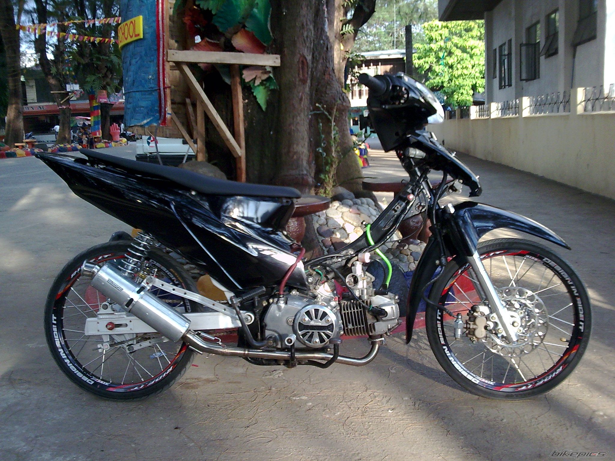 Bike Photo 1555359