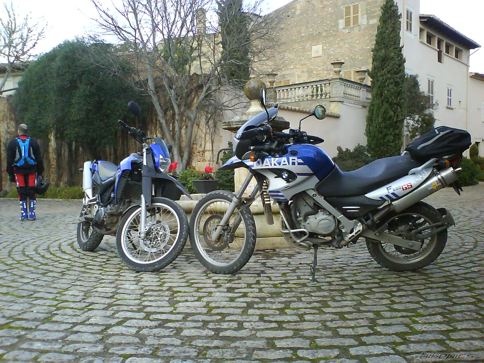 Photo 1555409