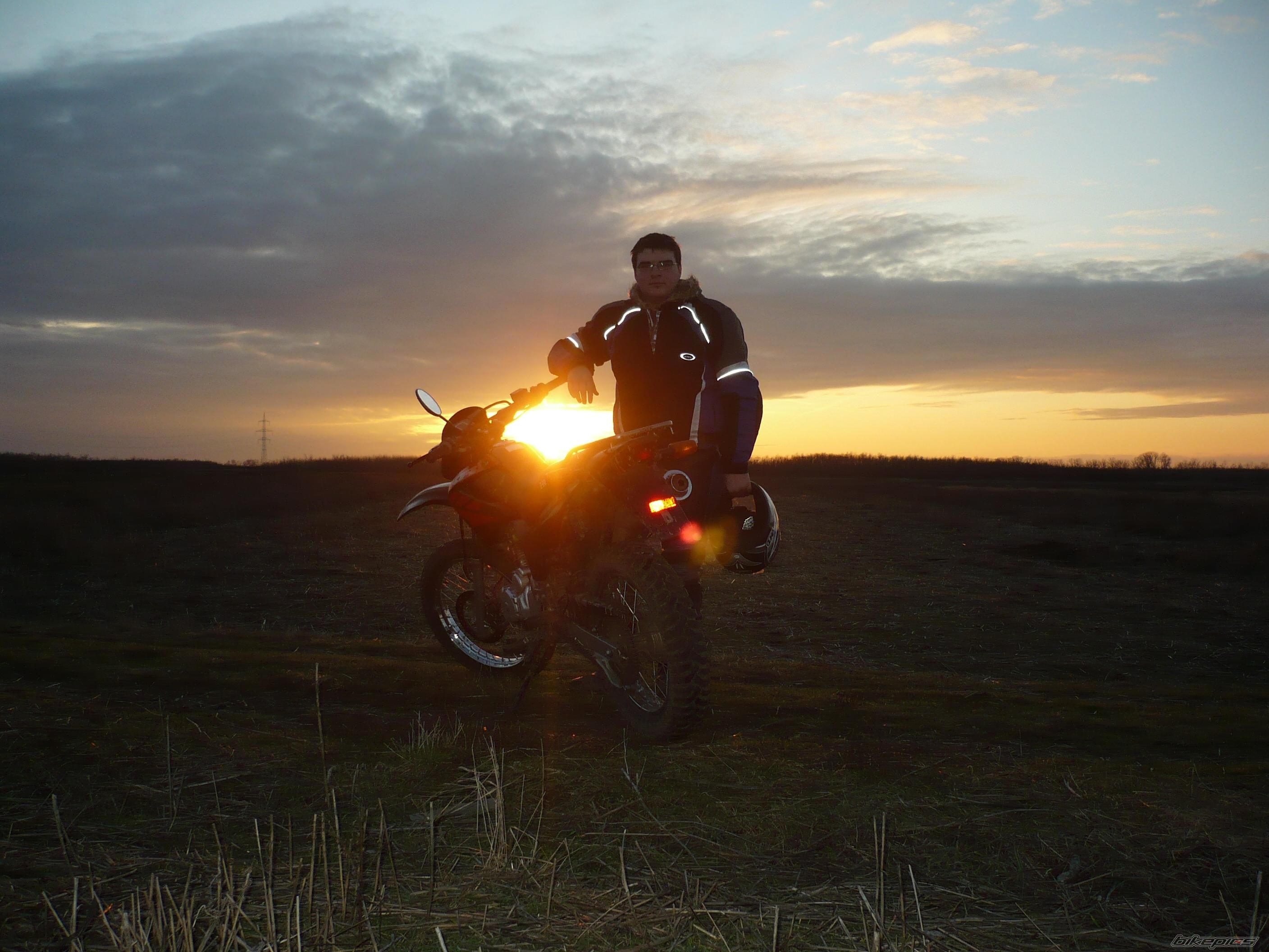 Bike Photo 1555572