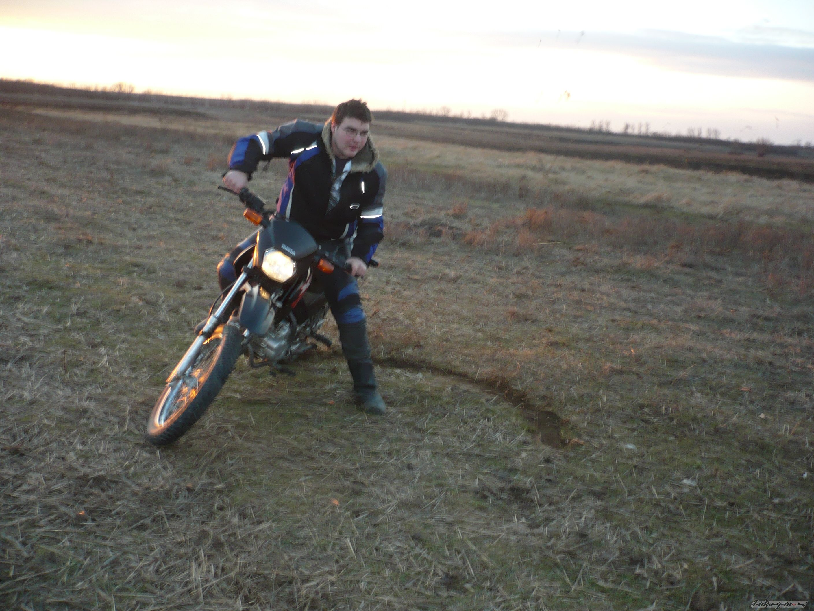 Bike Photo 1555610