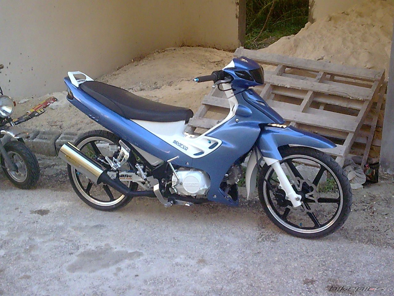Photo 1555666