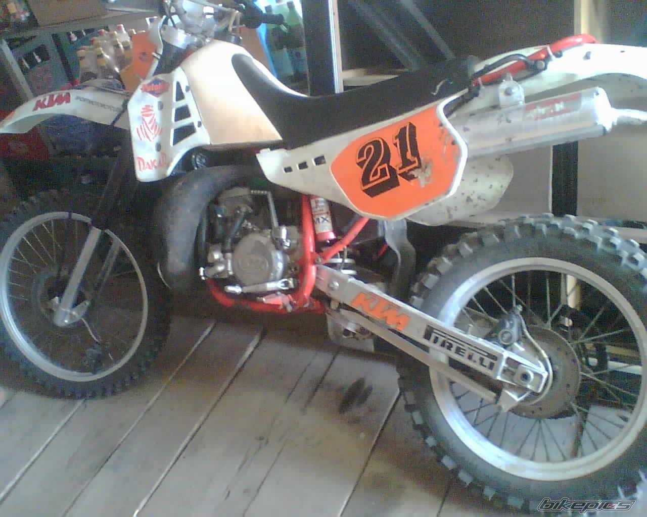 Bike Photo 1555859