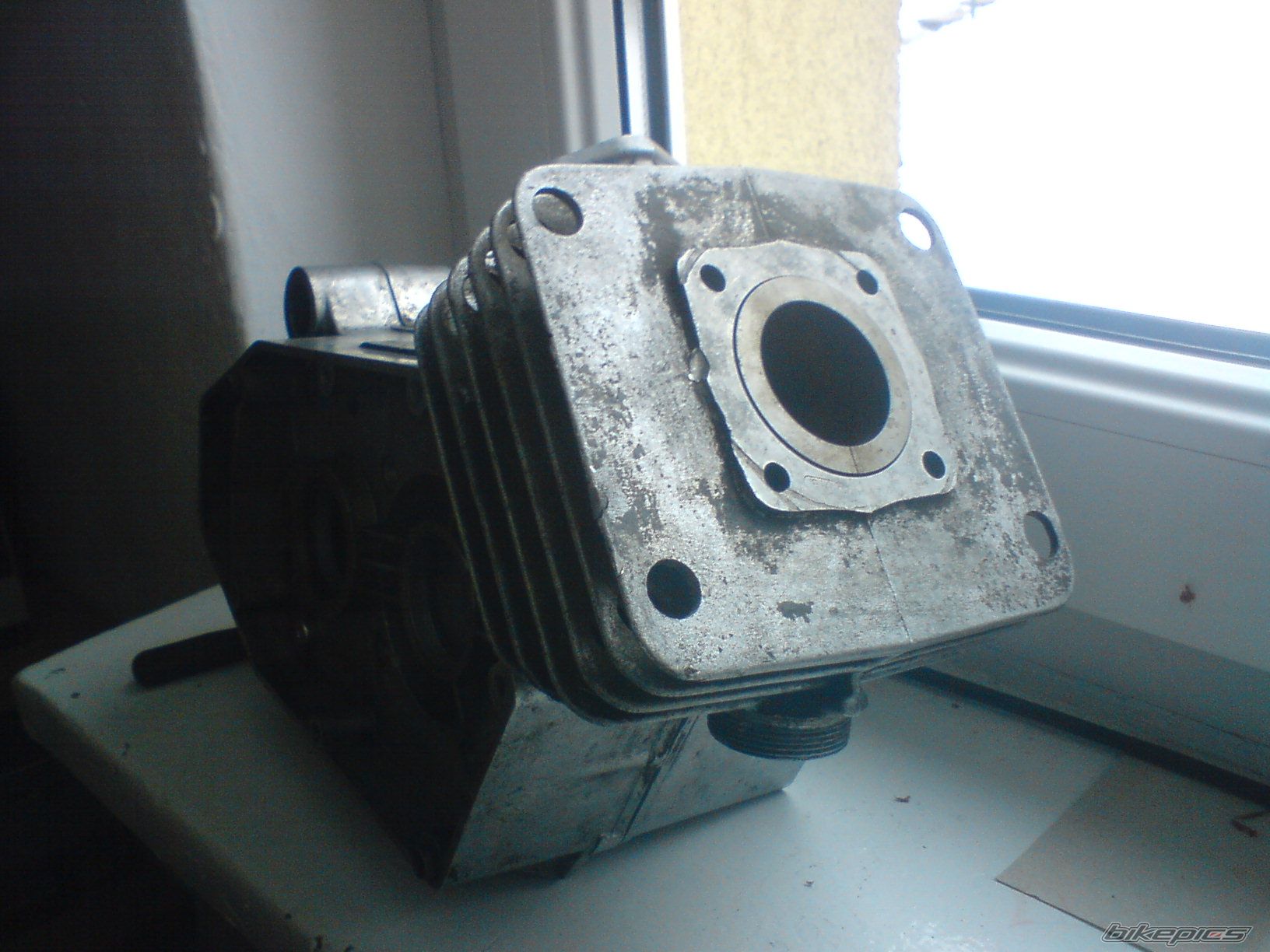 Photo 1556155