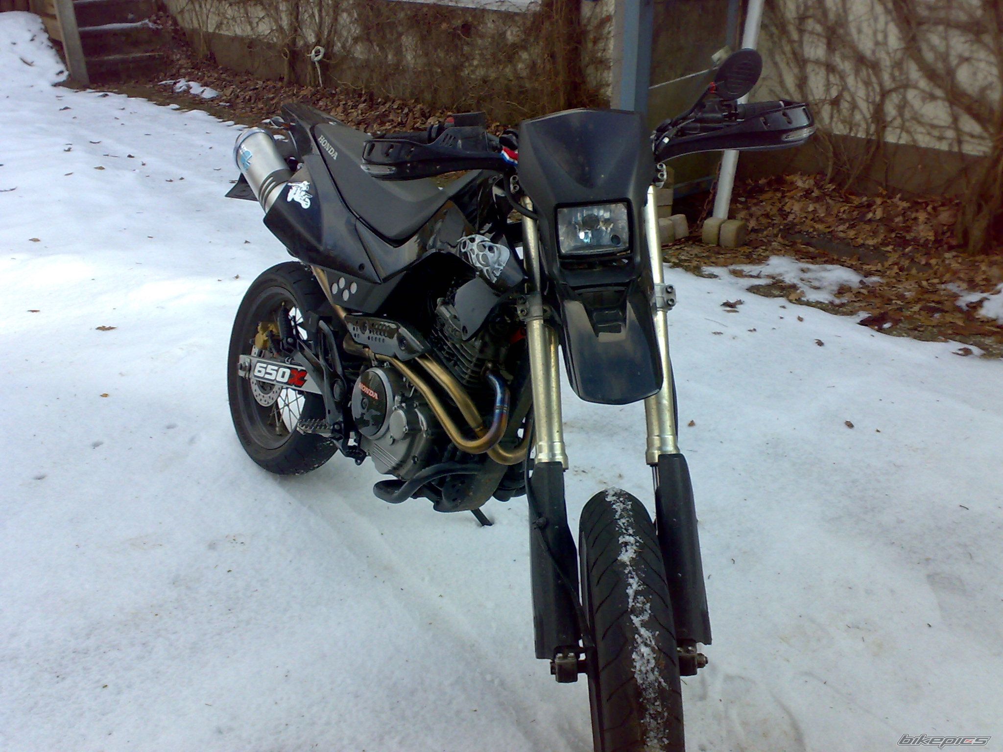 Photo 1556189