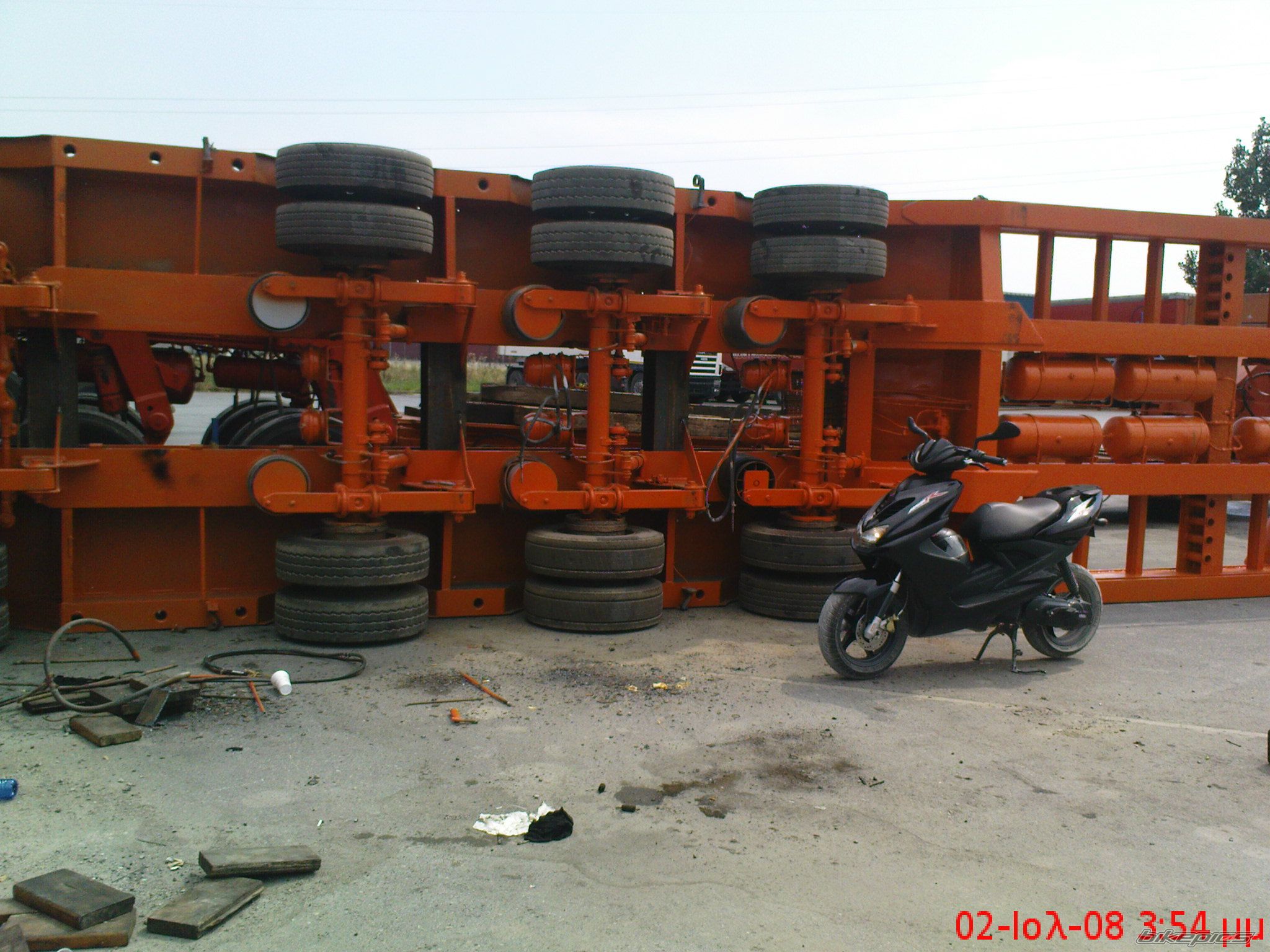 Photo 1556217