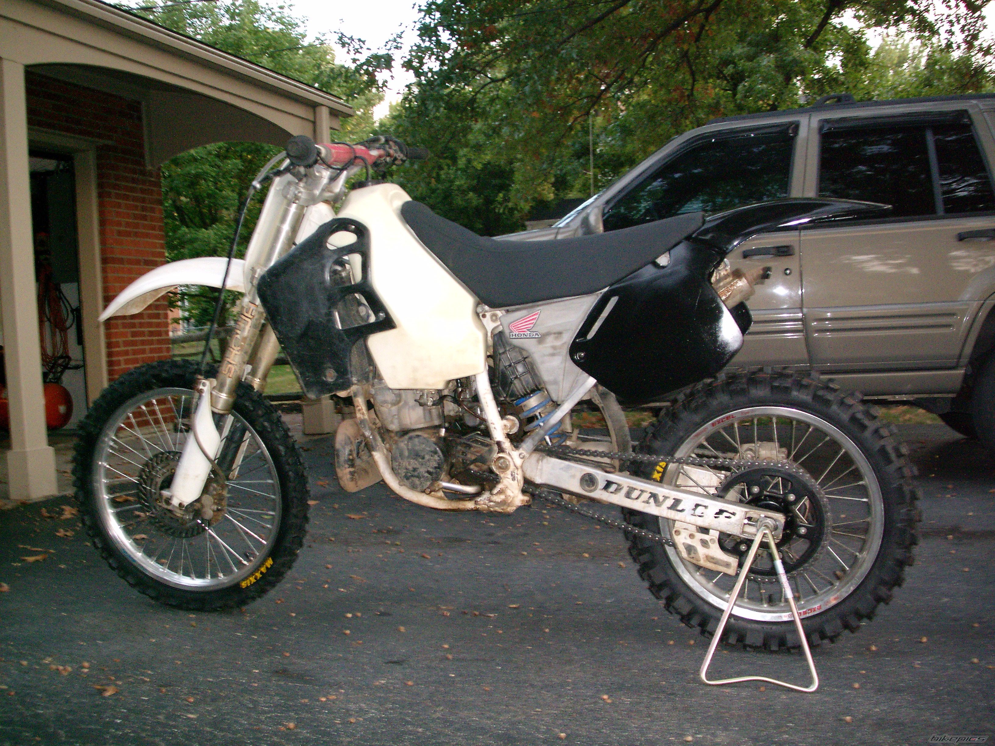 Bike Photo 1556885
