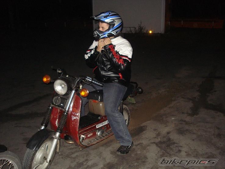 Photo 1556949