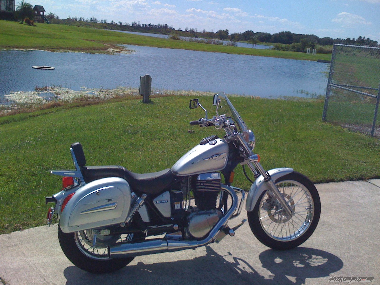 Photo 1557058