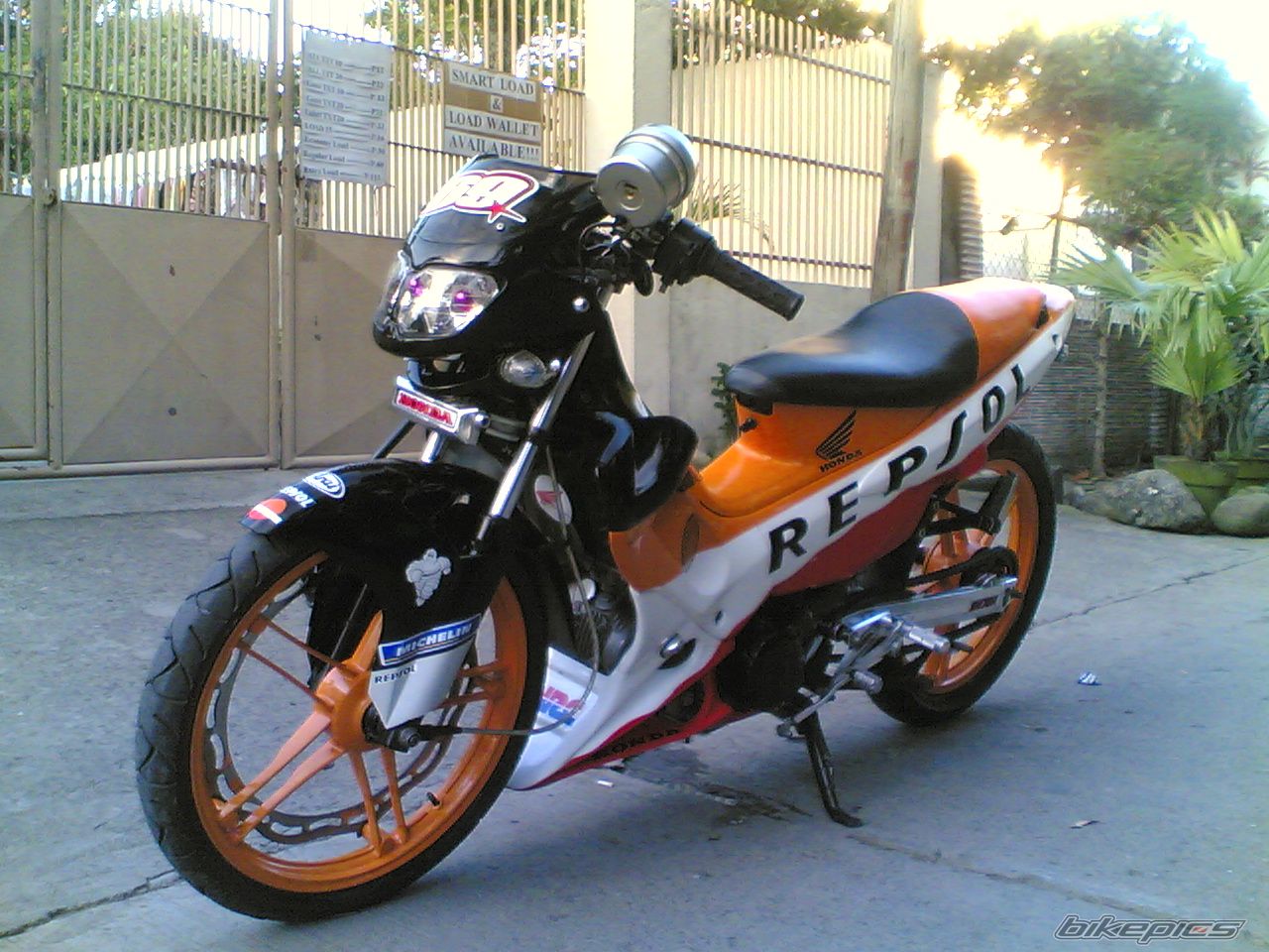 Photo 1557324
