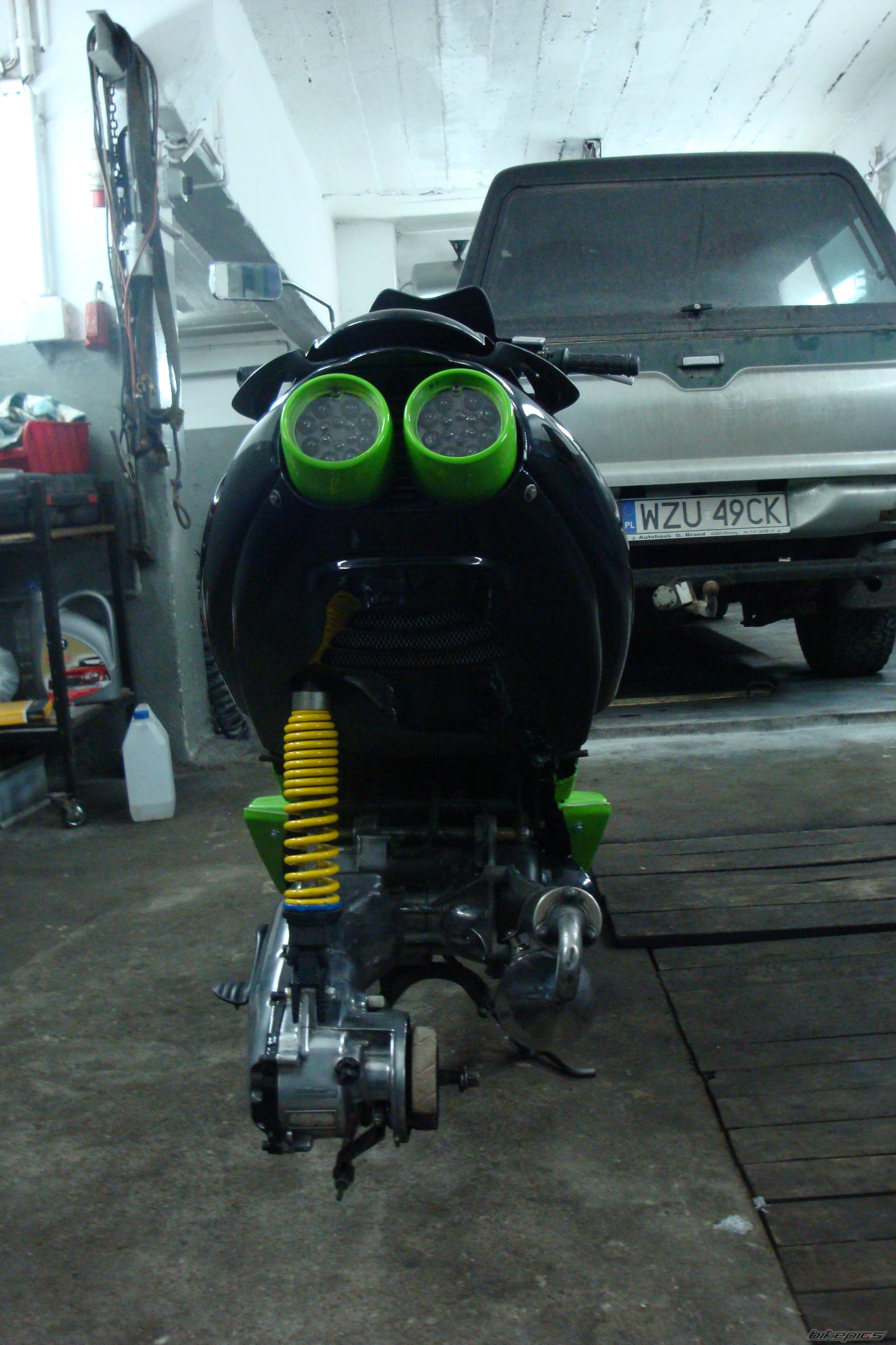 Photo 1557548
