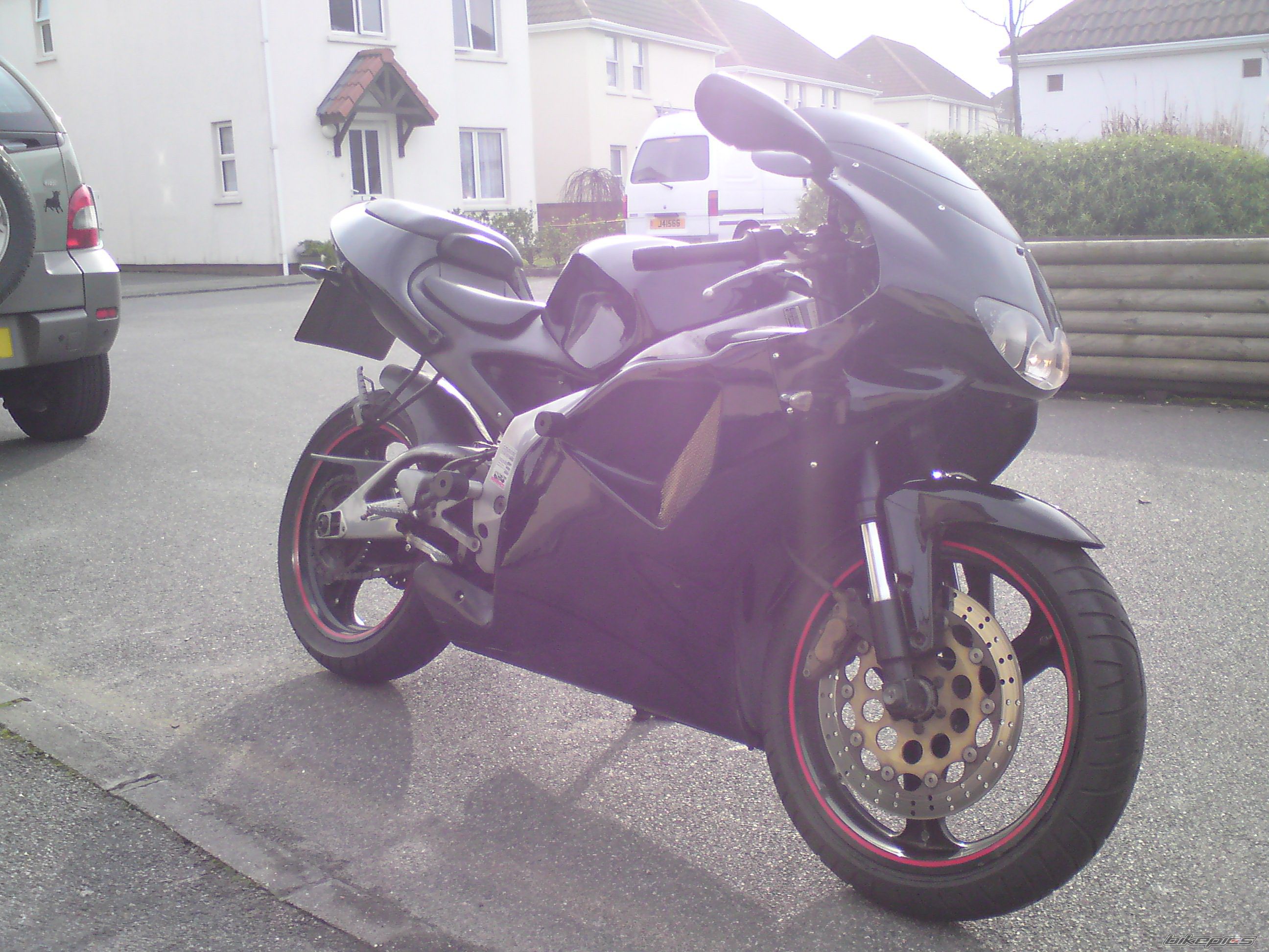 Photo 1557761