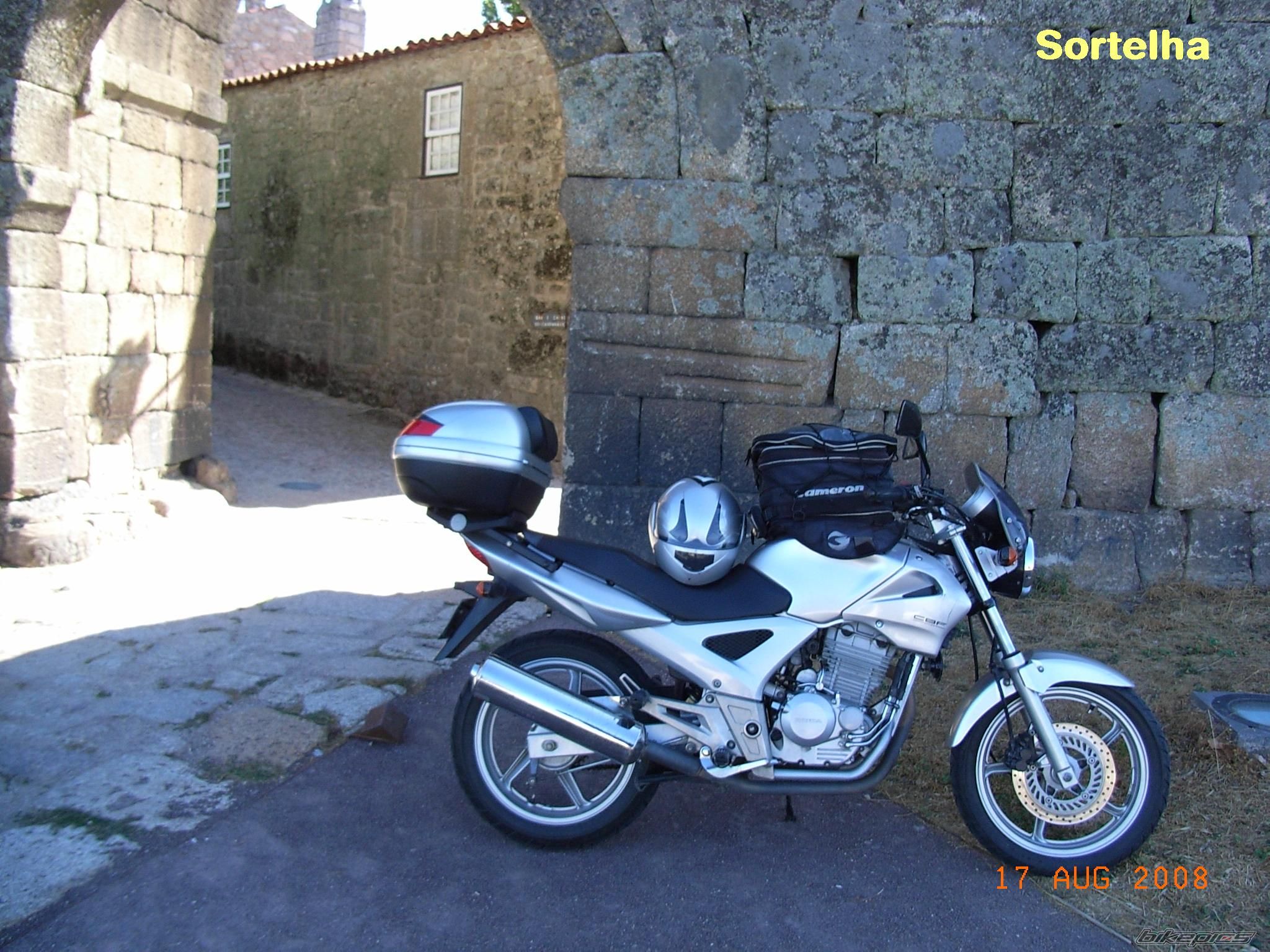 Photo 1557916