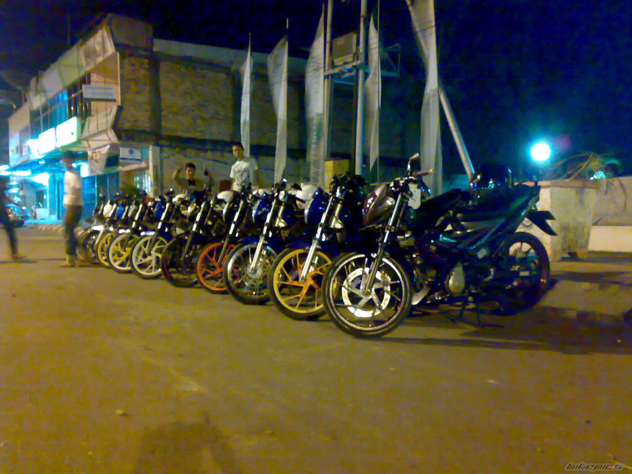 Photo 1558124