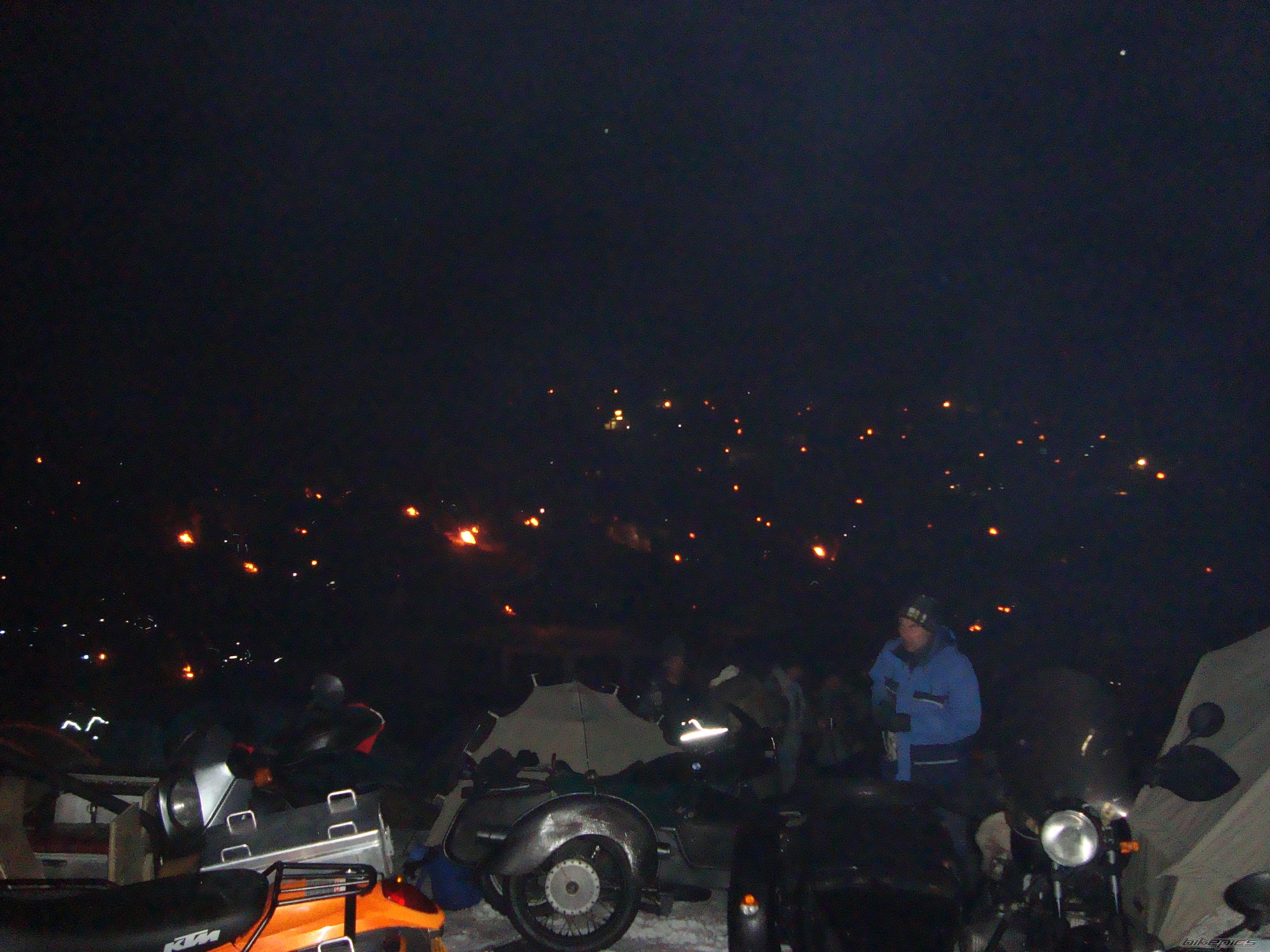 Photo 1558272