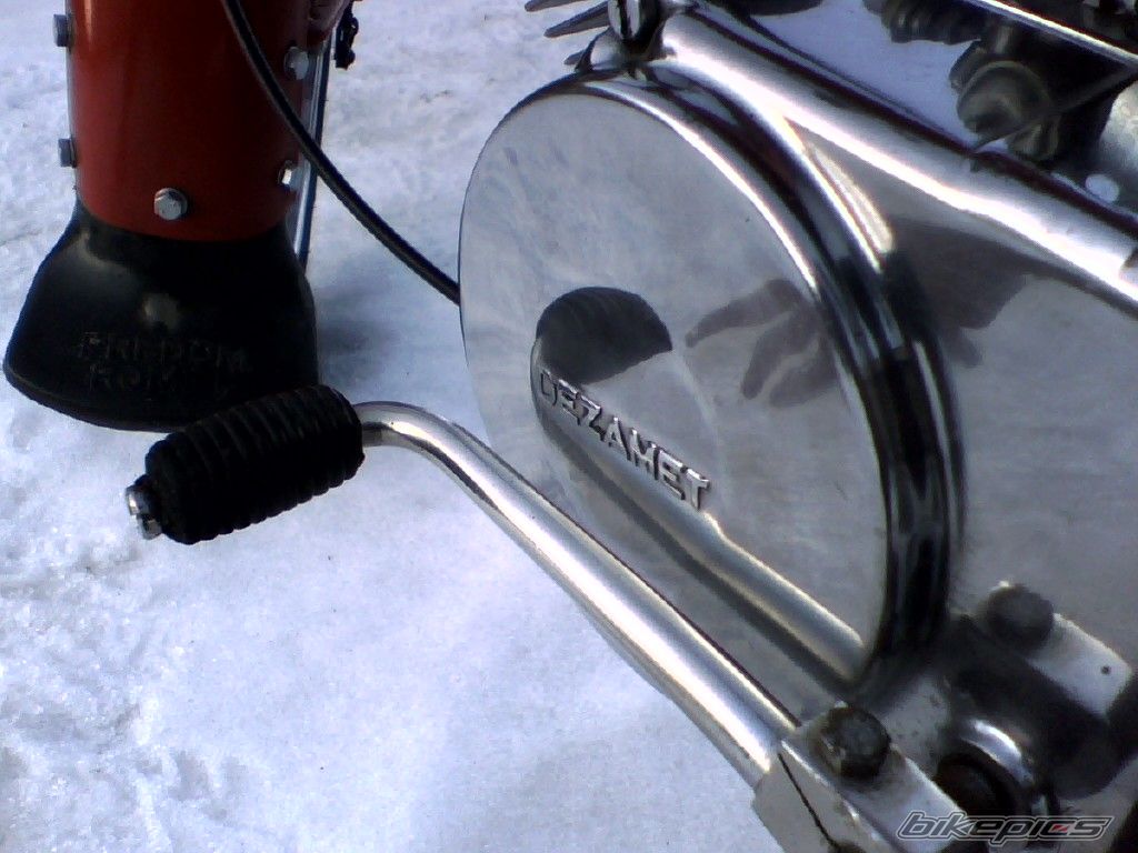 Photo 1558429