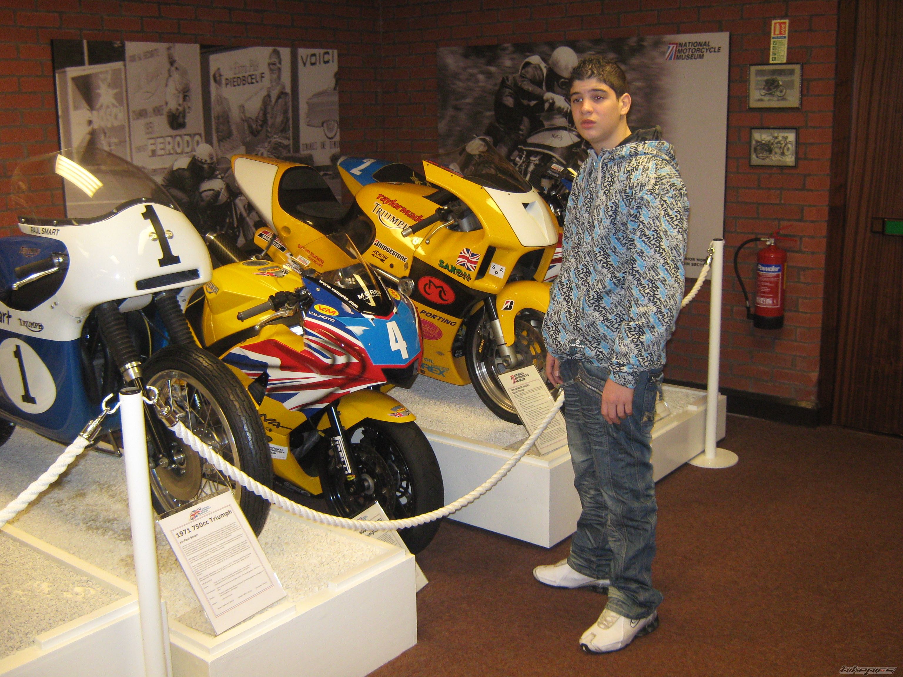 Bike Photo 1558472