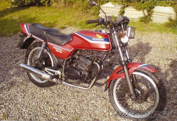 Bike Photo 1558529