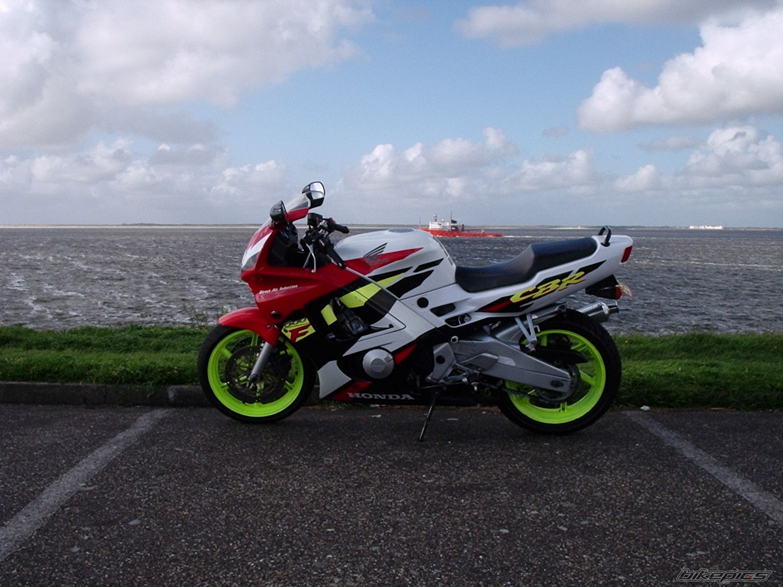Bike Photo 1559273