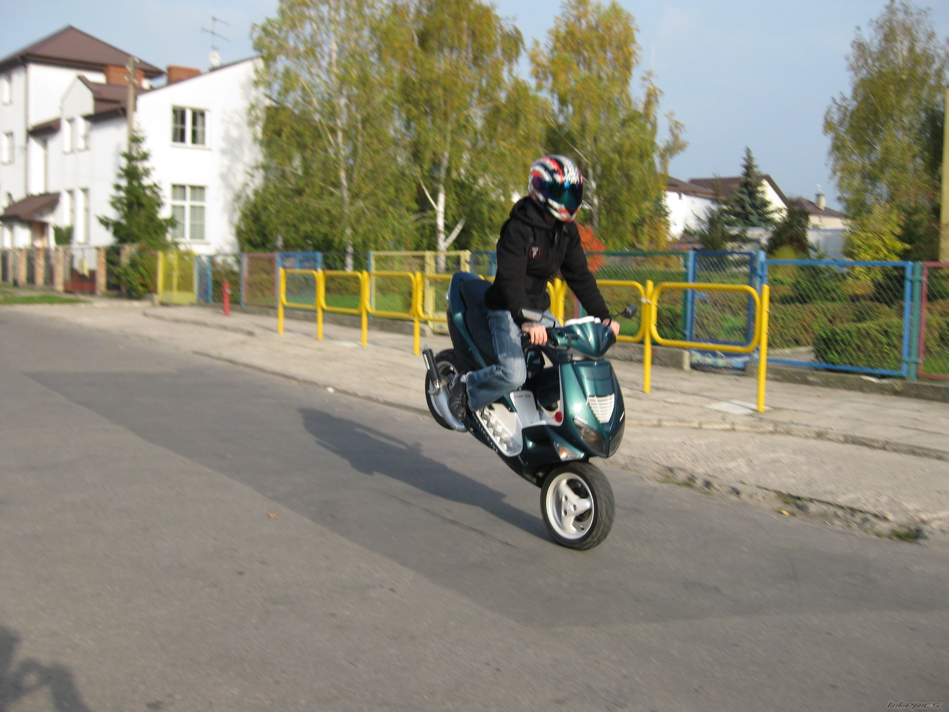 Bike Photo 1559612