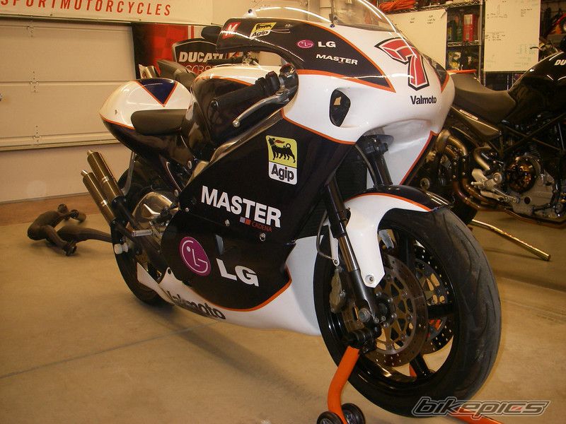 Bike Photo 1559896
