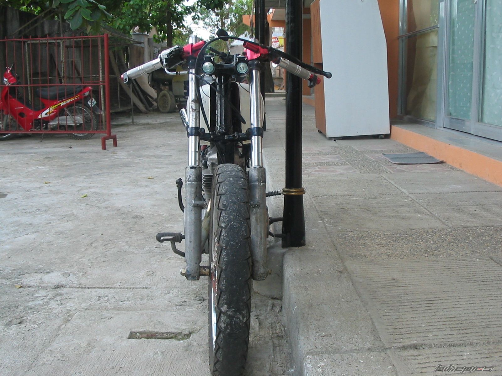 Photo 1560023