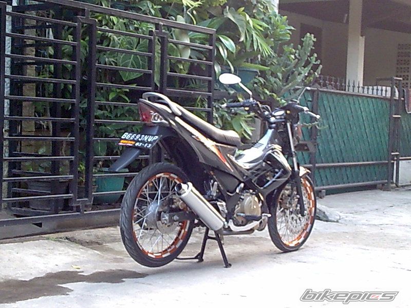 Photo 1560102
