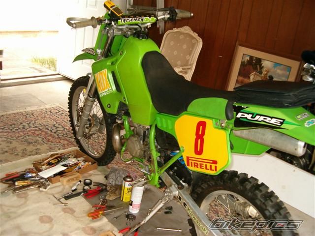 Photo 1560872