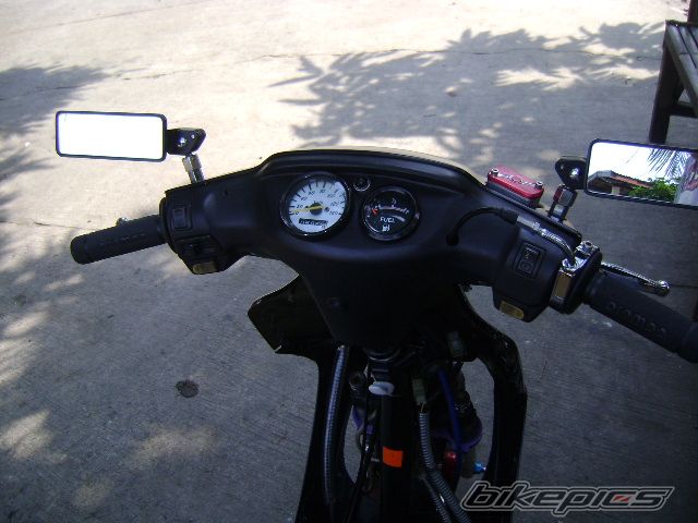 Photo 1561032