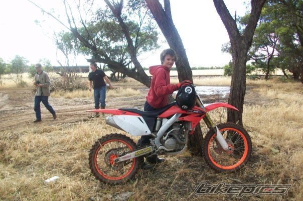 Photo 1561151