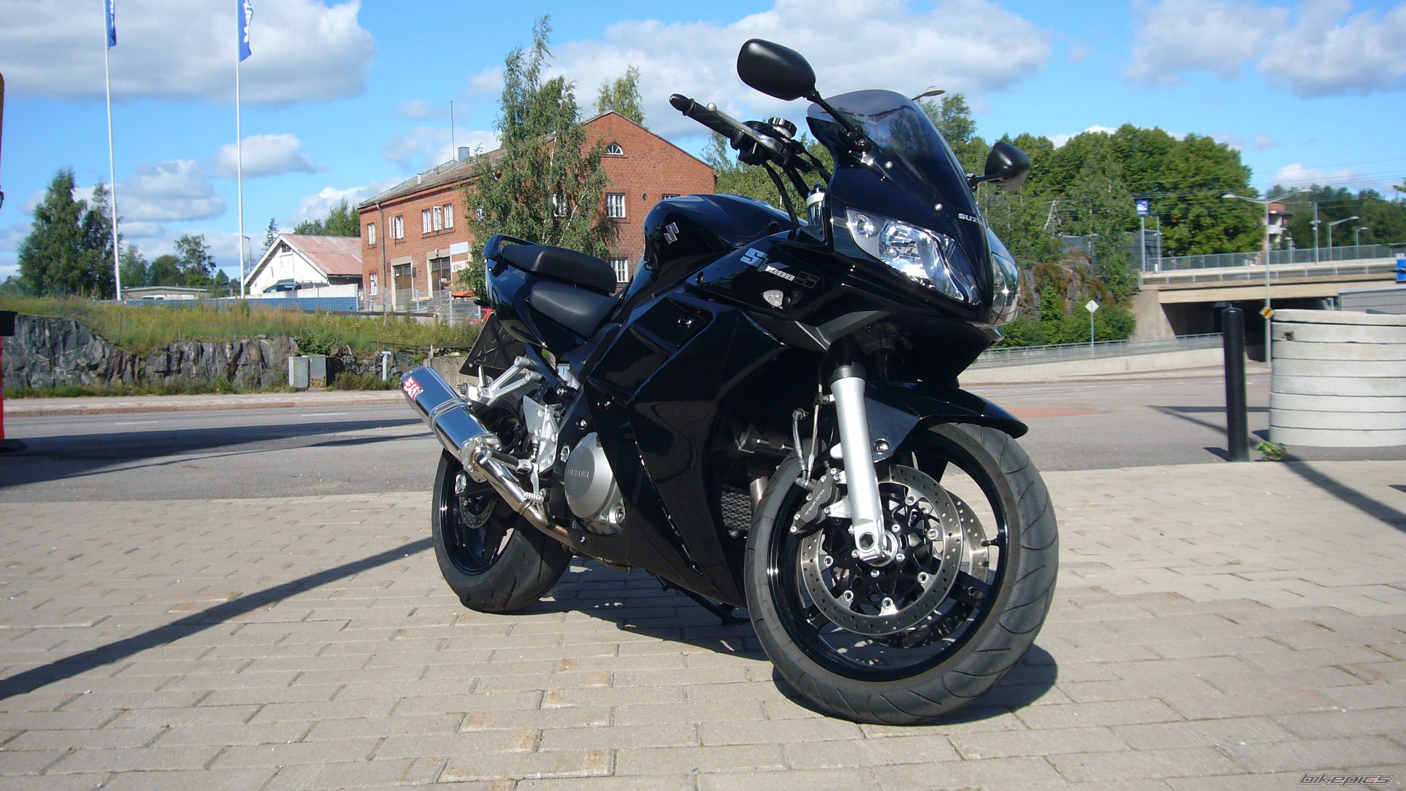 Photo 1561469