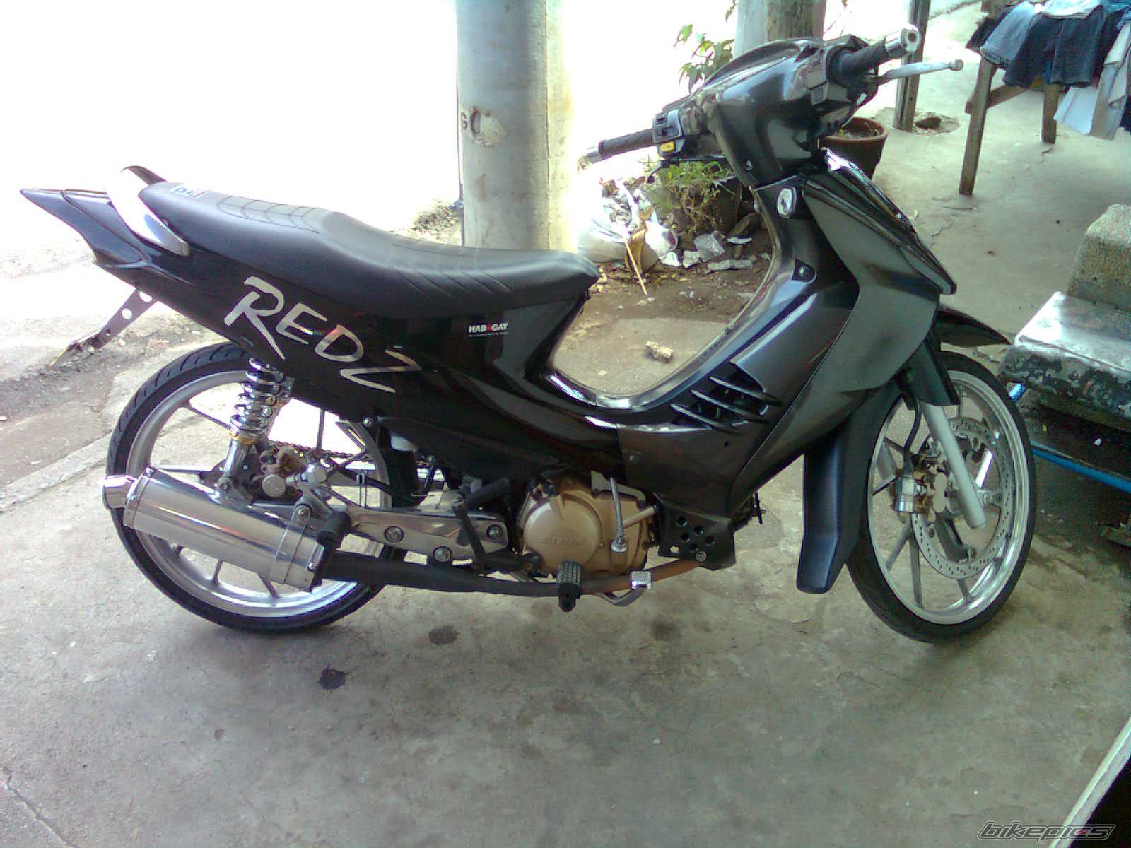 Photo 1562151