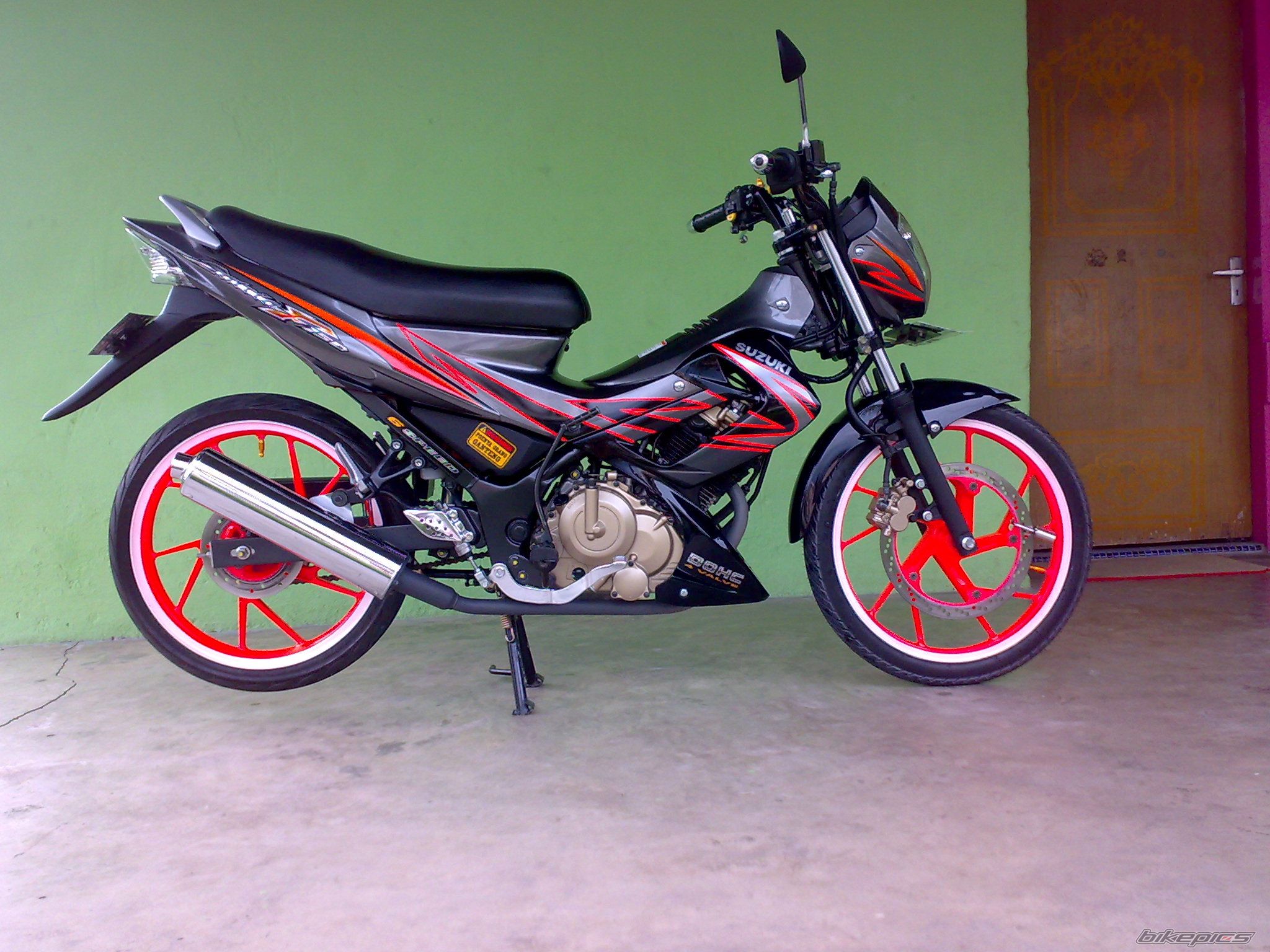 Photo 1562221