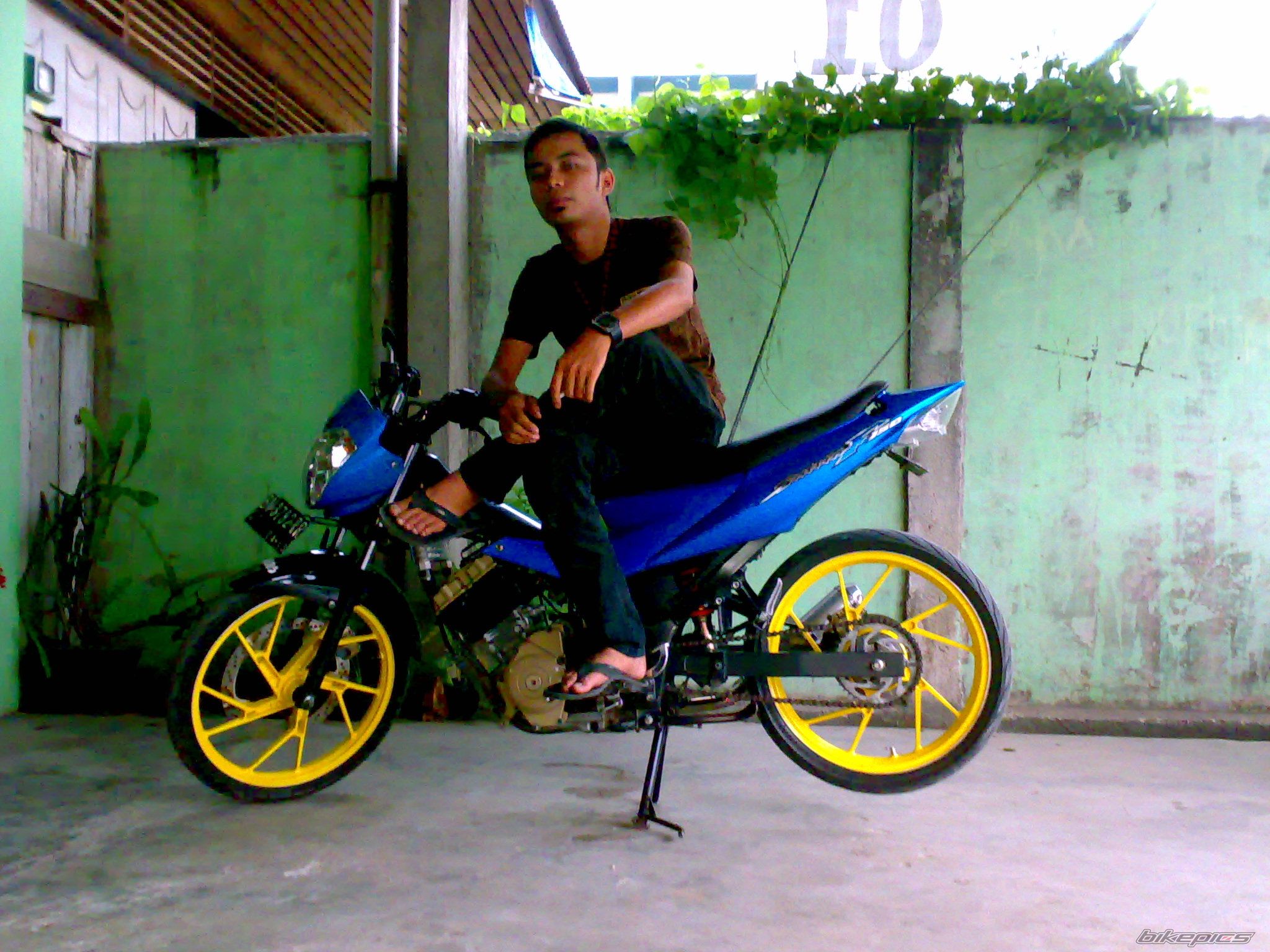 Photo 1562240