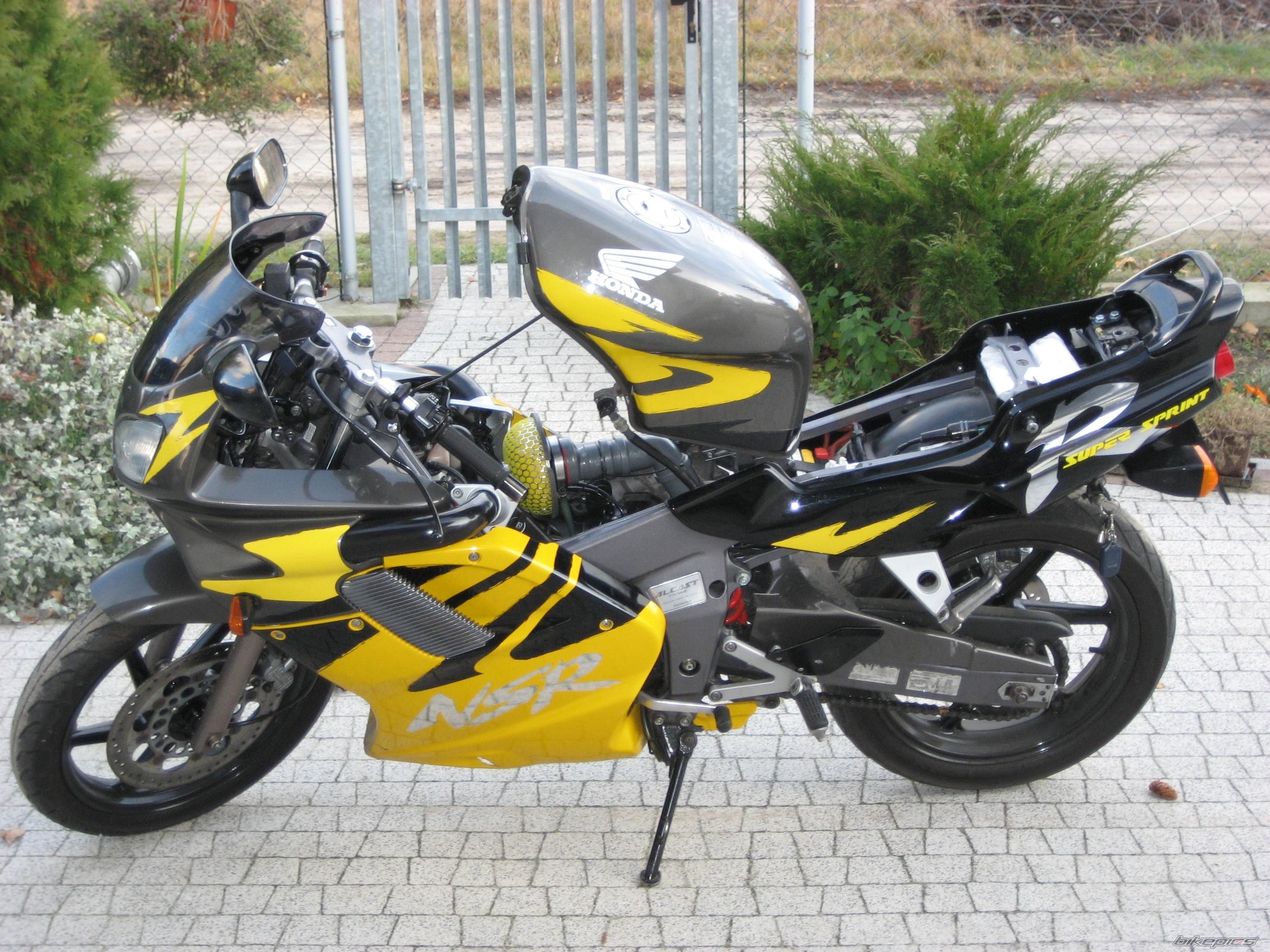 Photo 1562248