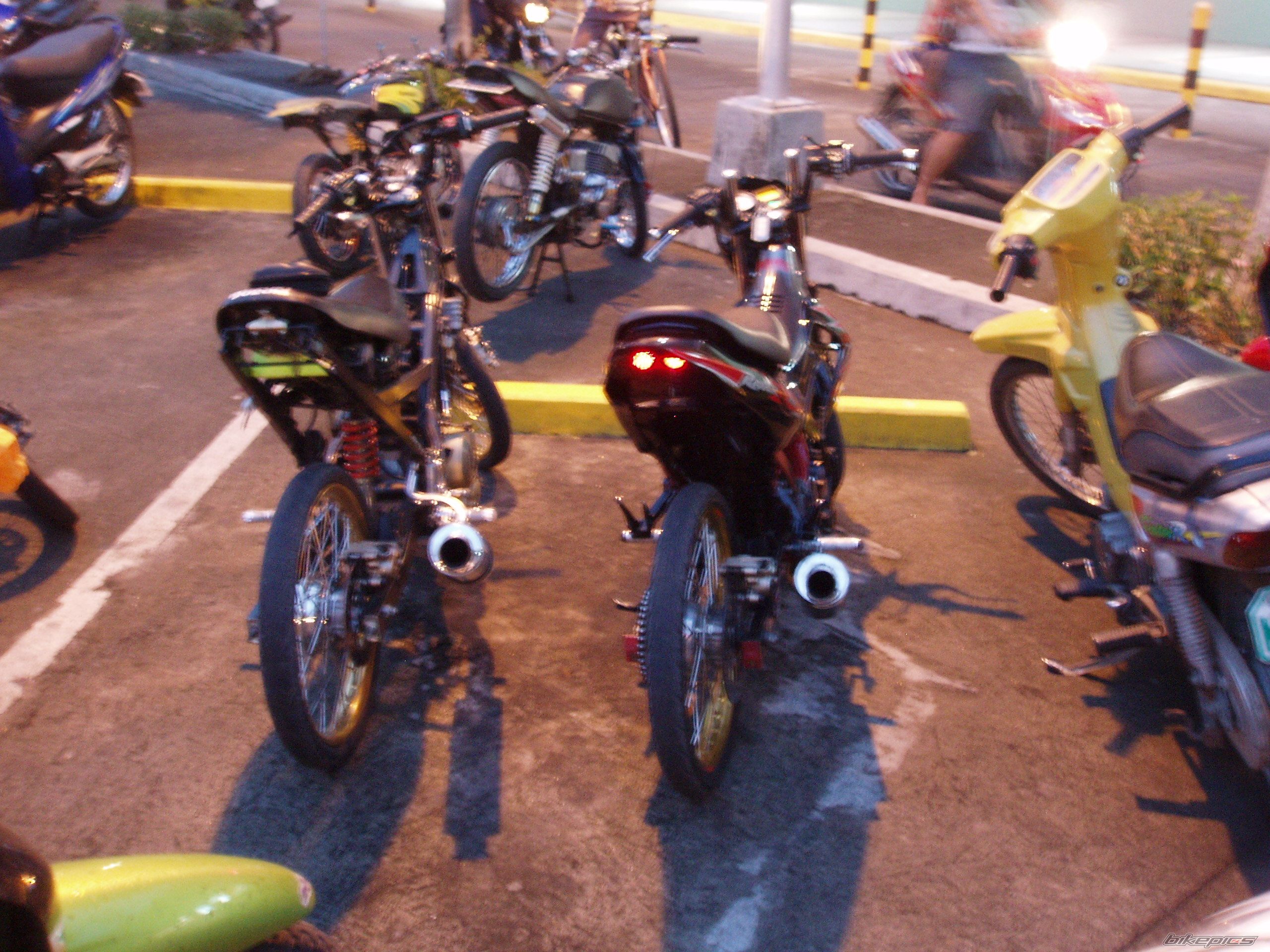 Photo 1562303