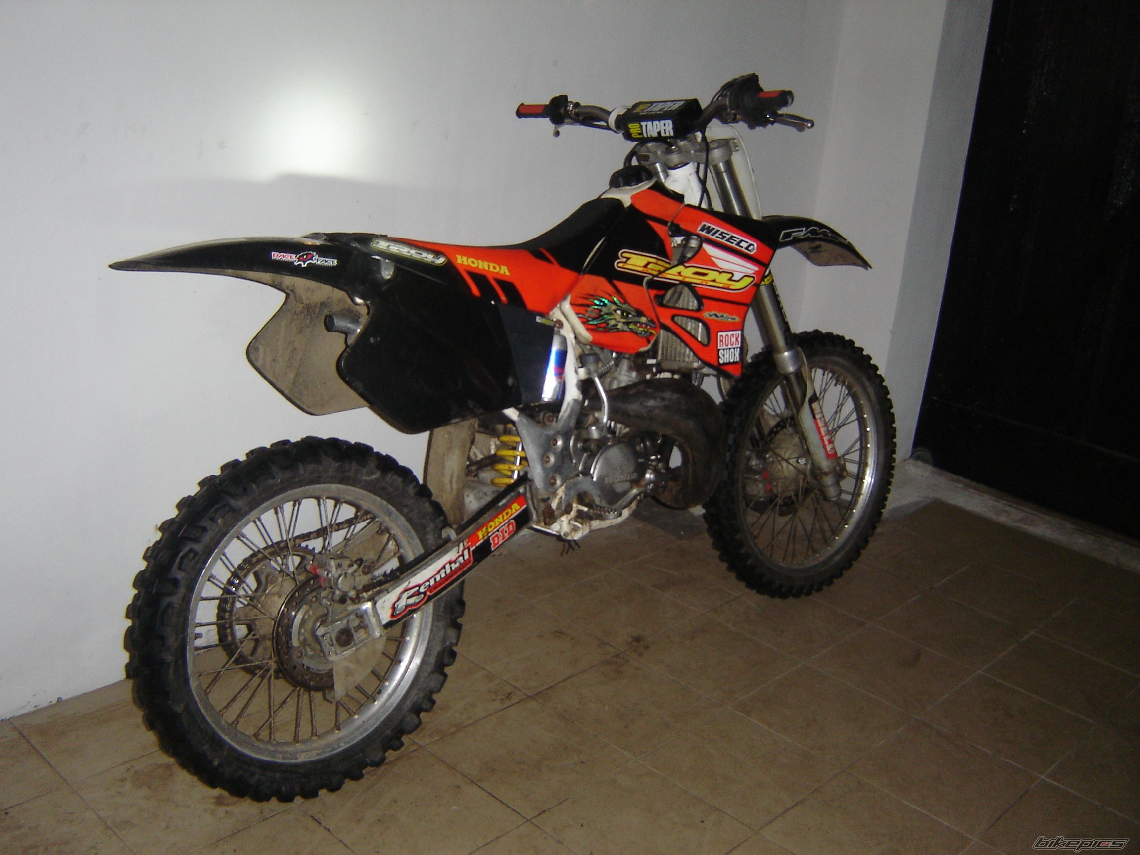 Photo 1562366