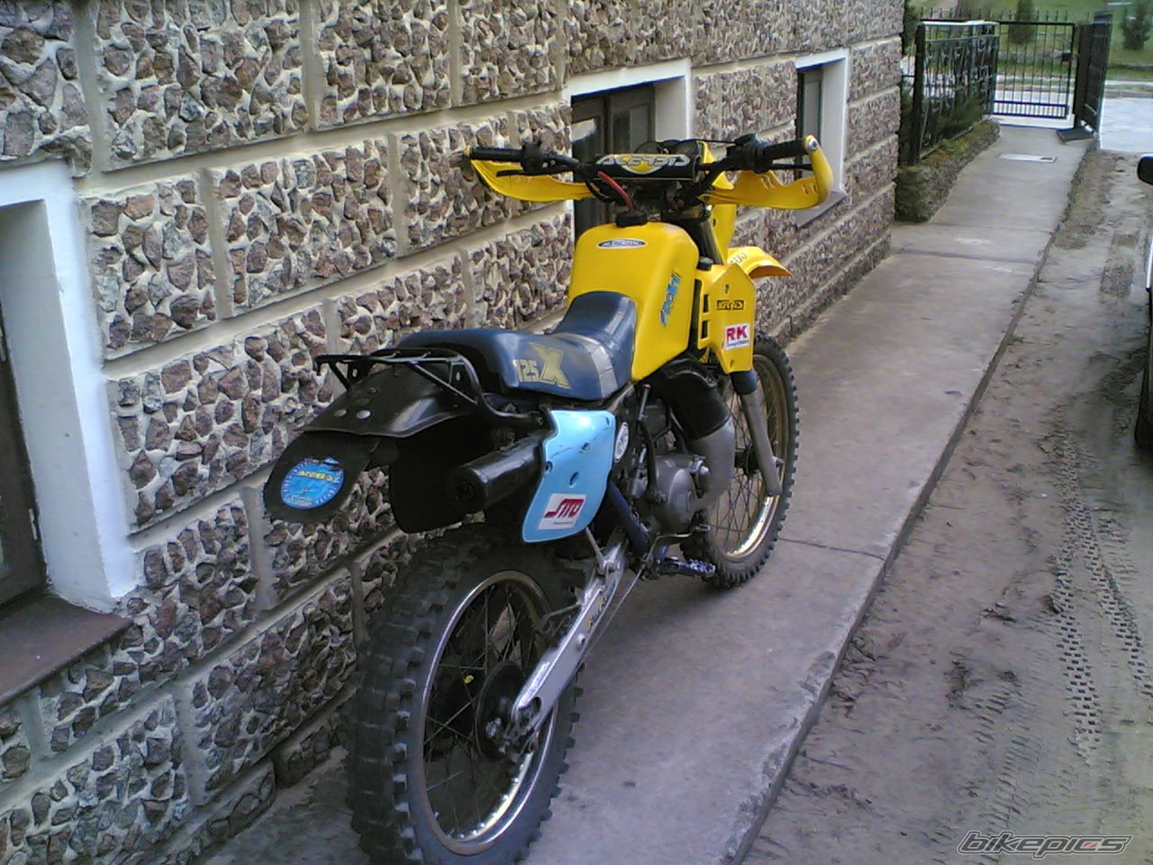 Photo 1562476