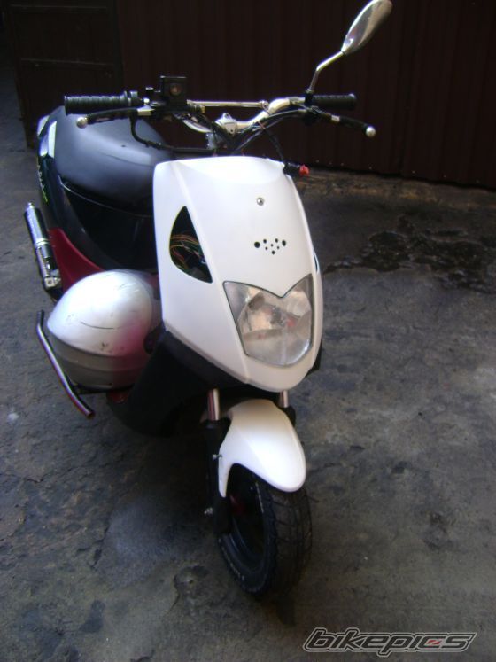 Photo 1562674