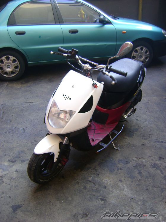 Photo 1562676