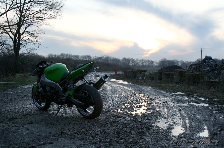 Photo 1562792