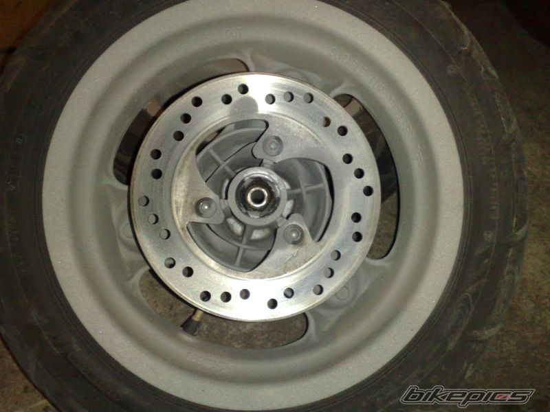 Photo 1562824