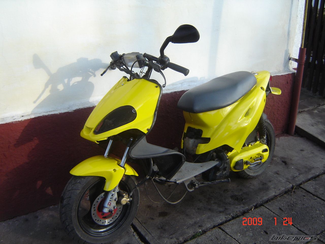Photo 1562860