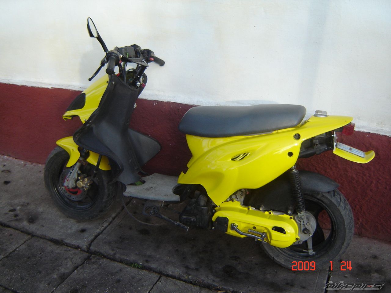 Photo 1562863