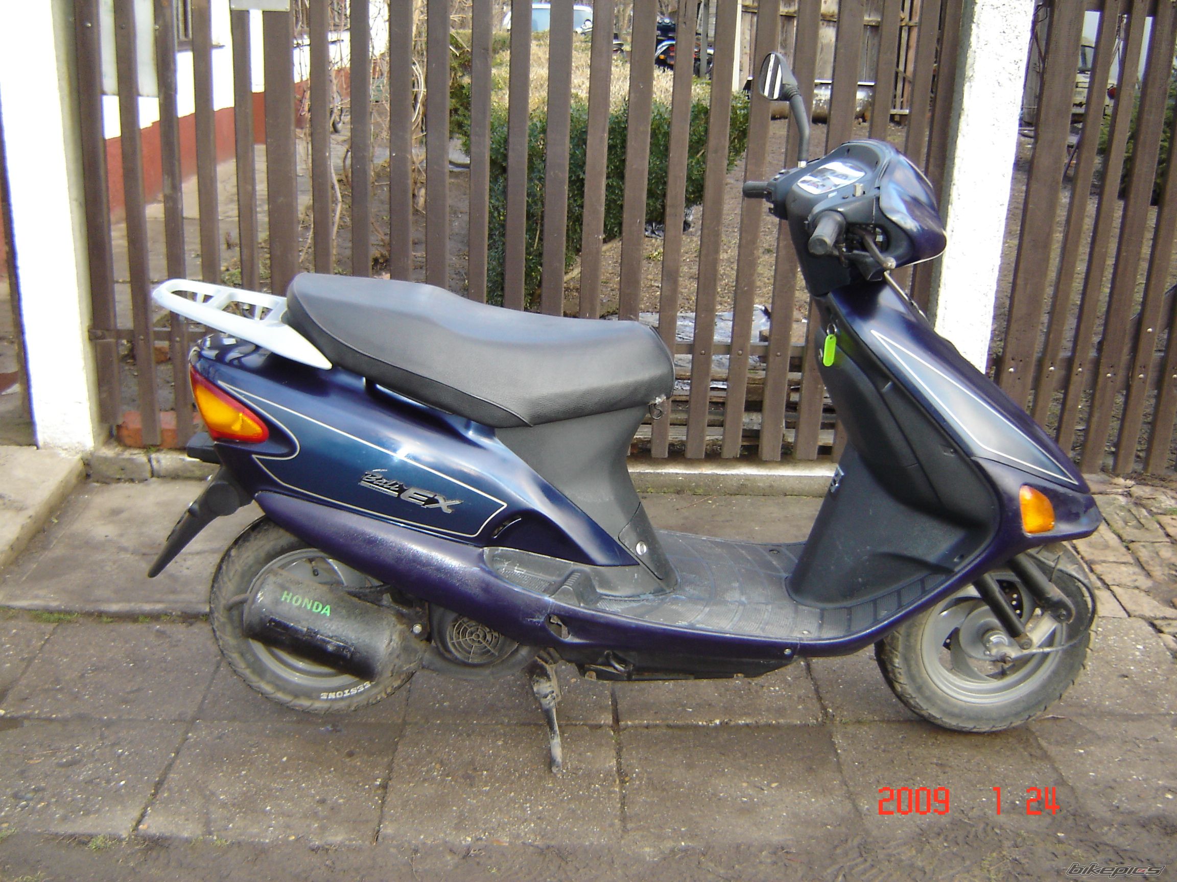 Bike Photo 1562888