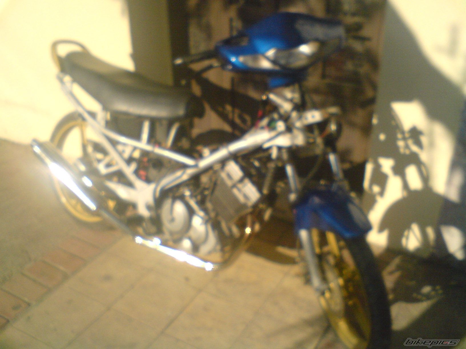 Photo 1562889