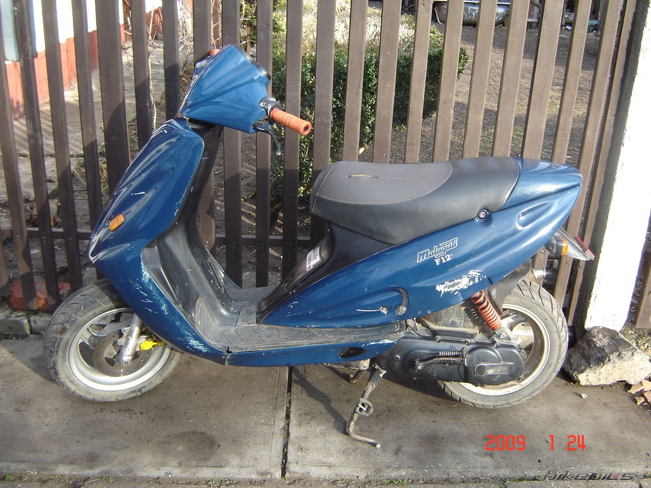 Bike Photo 1562896