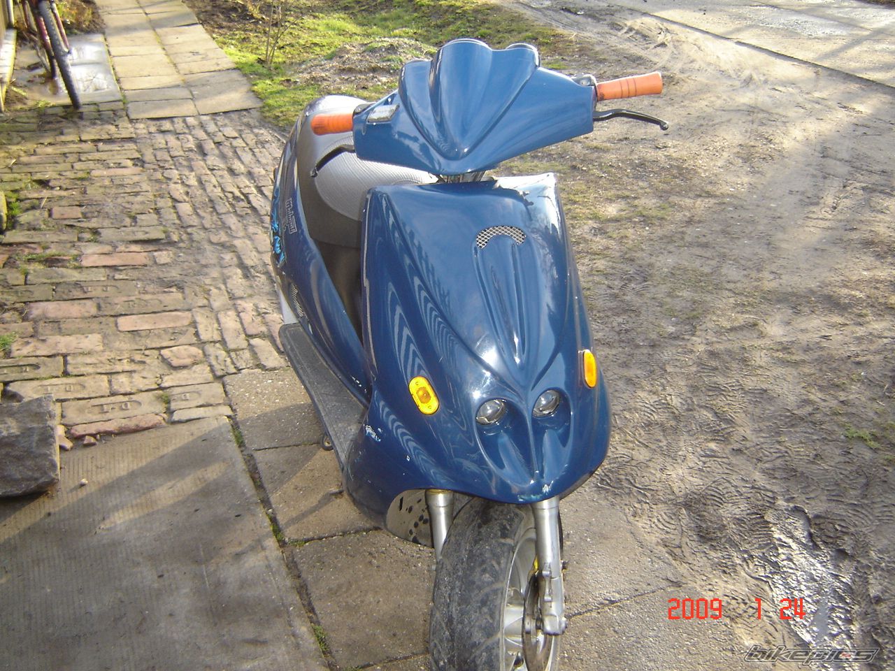Bike Photo 1562899